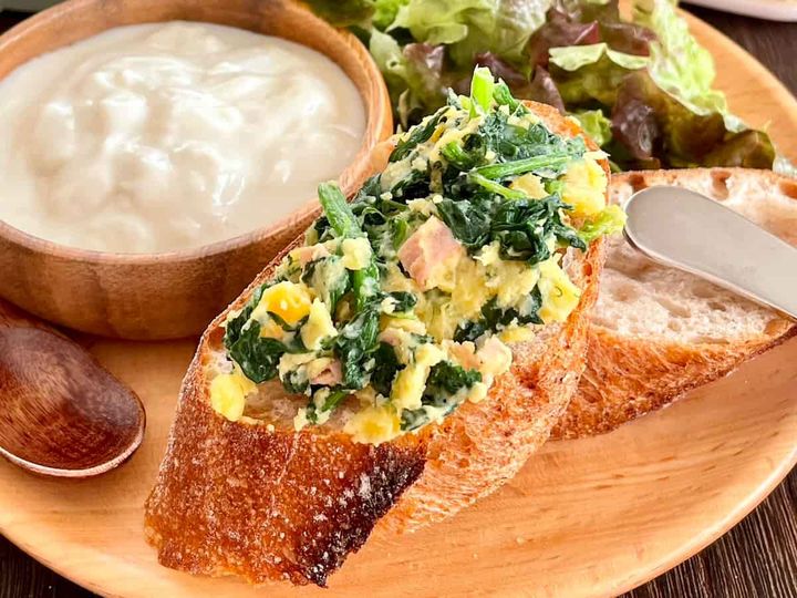 ほうれん草とベーコンのさつまいもサラダ