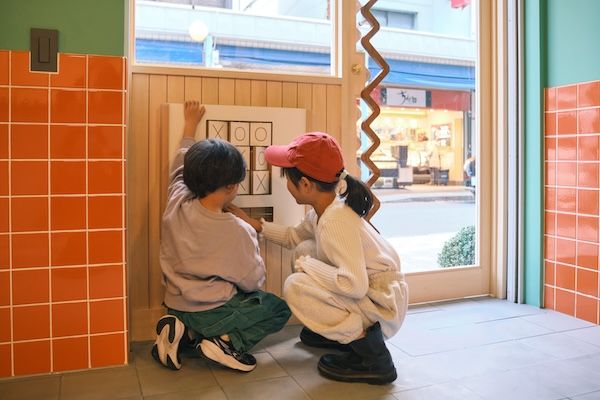 【神奈川県逗子市】駅前商店街の新たなランドマーク！人気おからマフィン店fujico muffinの新店舗OPEN