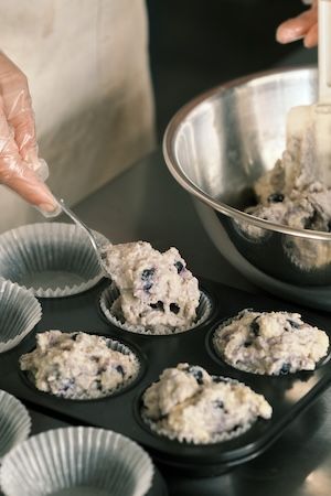 【神奈川県逗子市】駅前商店街の新たなランドマーク！人気おからマフィン店fujico muffinの新店舗OPEN