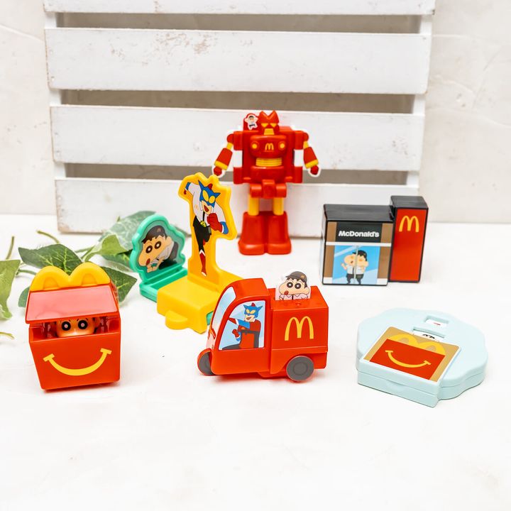 マクドナルド ハッピーセット「クレヨンしんちゃん」