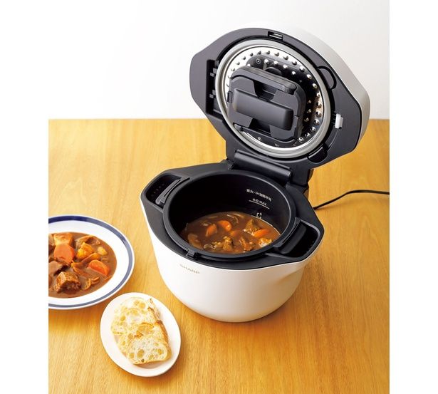 材料を入れてボタンを押せば、あとはお任せ（商品画像はこちら▶︎次へ） 撮影／安井真喜子