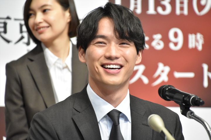 福士蒼汰、ドラマ『東京P.D. 警視庁広報２係』制作発表に登場 クランクイン！ width=