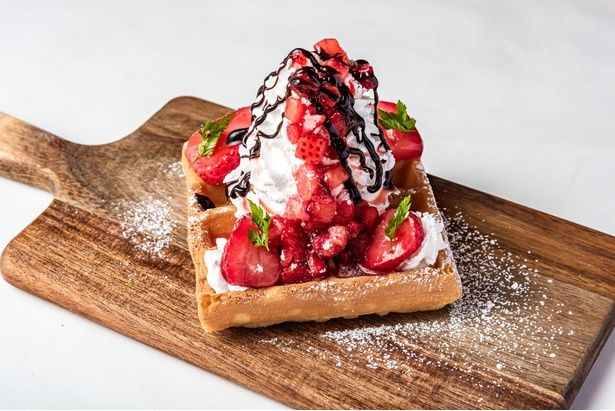 ベルギーワッフル(ストロベリー)