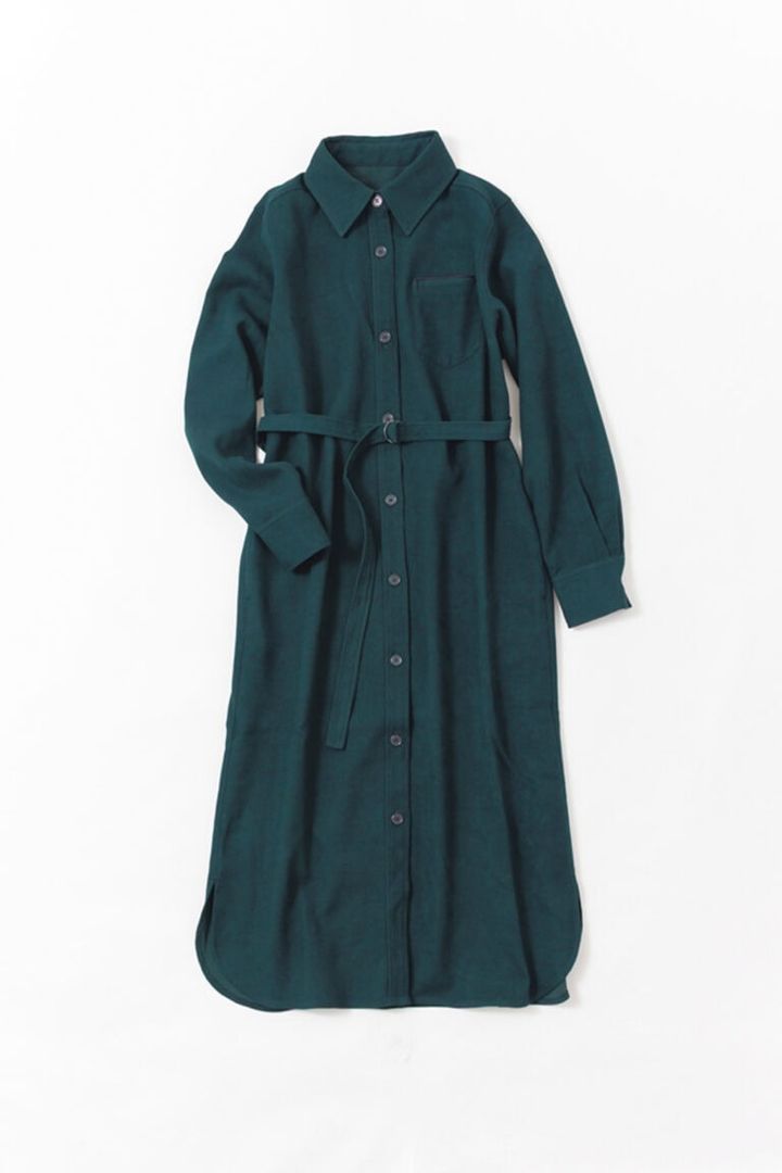 縦長シルエットがハンサムなシャツワンピ