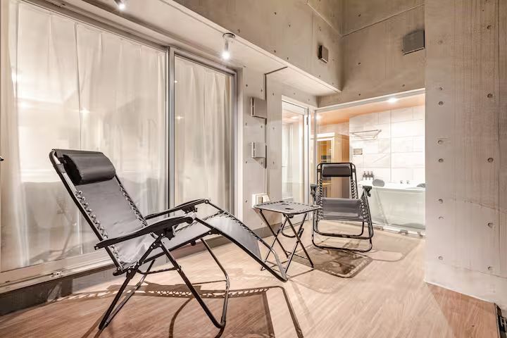 バルコニー／Photo：Airbnb