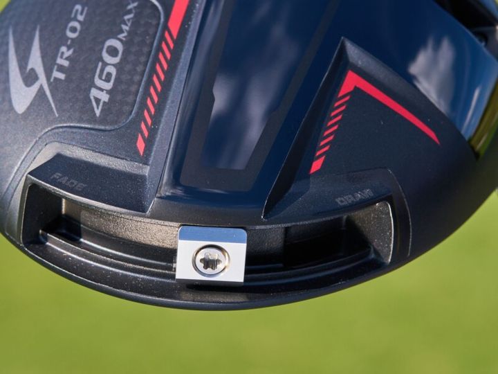 つるやゴルフの最新クラブがスゴすぎる！性能をコースで試打解説