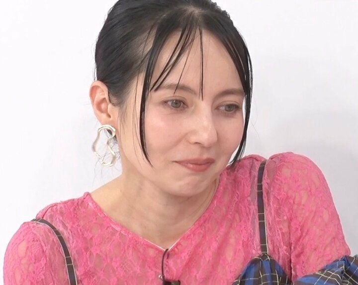 【写真・画像】ベッキー、今年の目標は「もっと売れたい」「めちゃくちゃテレビに出たい」 1枚目