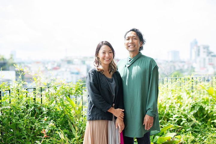 Pizza 4P's 創業者の益子陽介、高杉早苗夫妻