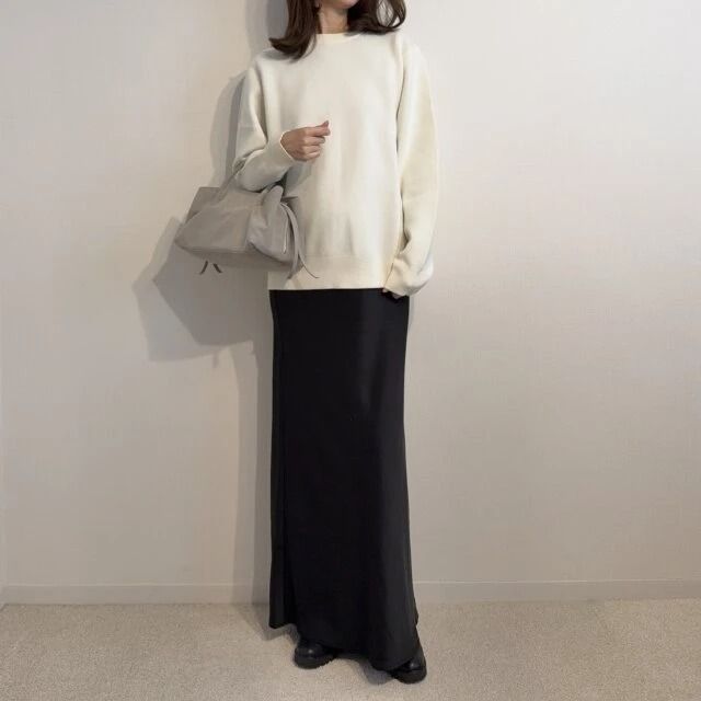 2026ユニクロウォッシャブルミラノリブクルーネックセーターお手本コーデ