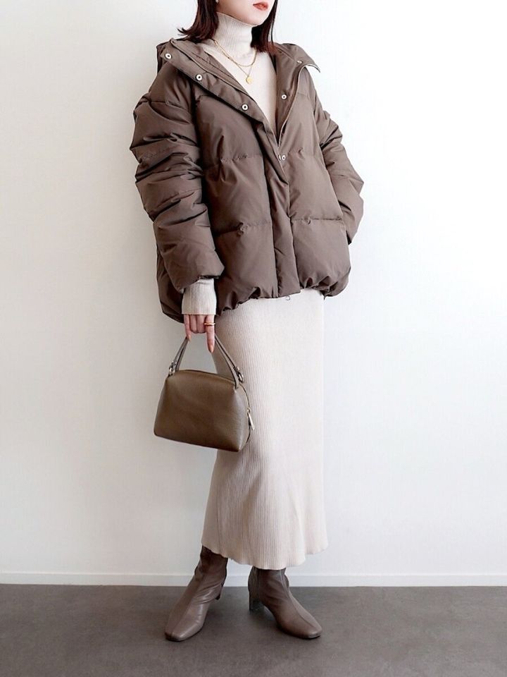 ブラウンダウンきれいめコーデ