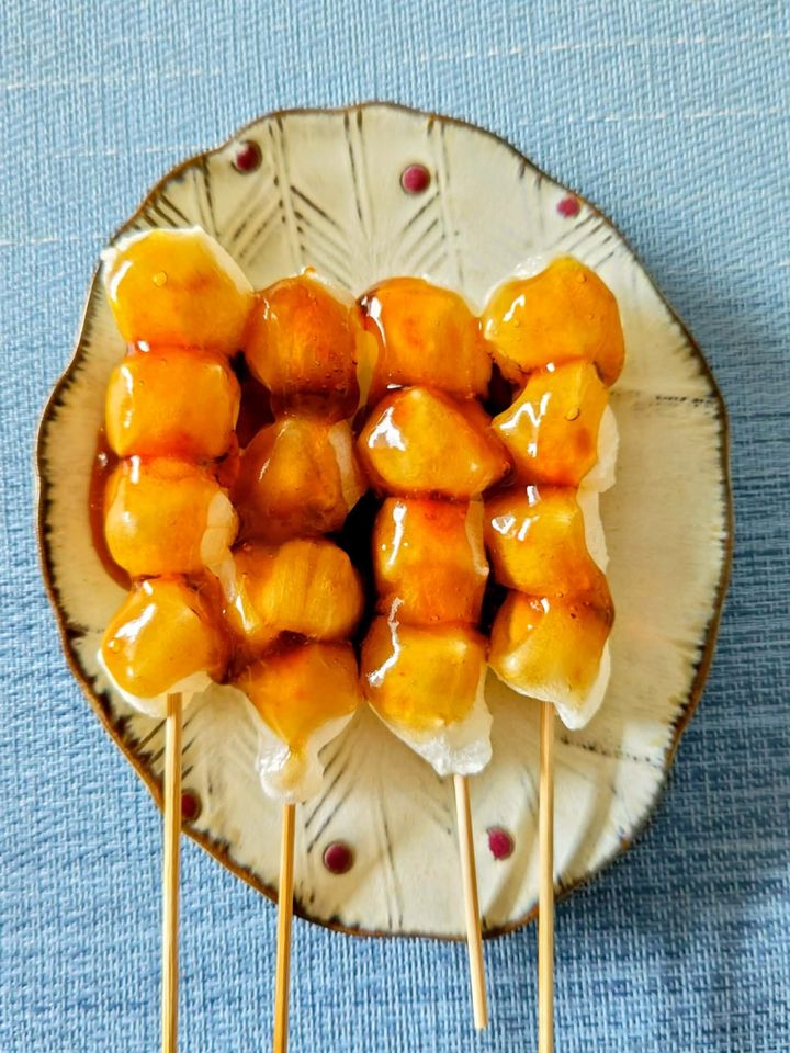 お餅で作るみたらし団子風