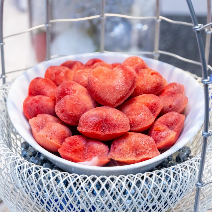 あまおう苺のマドレーヌ