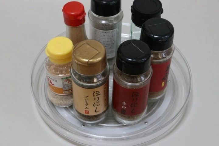 ダイソー 回転台トレイ（24cm×24cm×3.8cm）