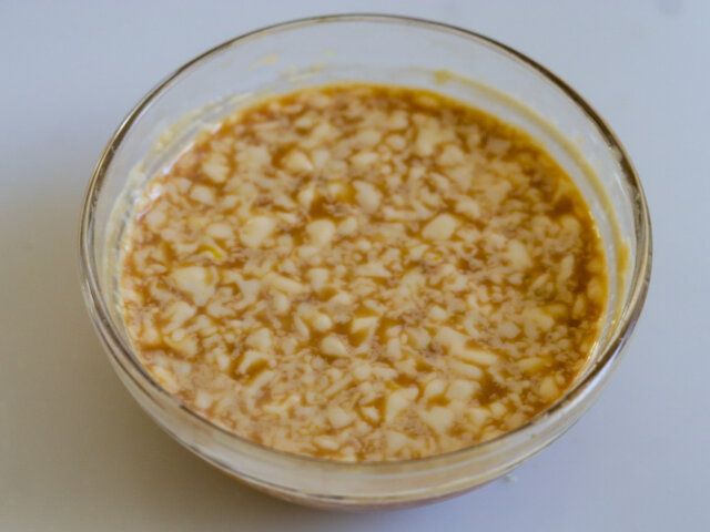 マヨネーズ、みりん、しょうゆ、練りからしを混ぜ合わせておく。