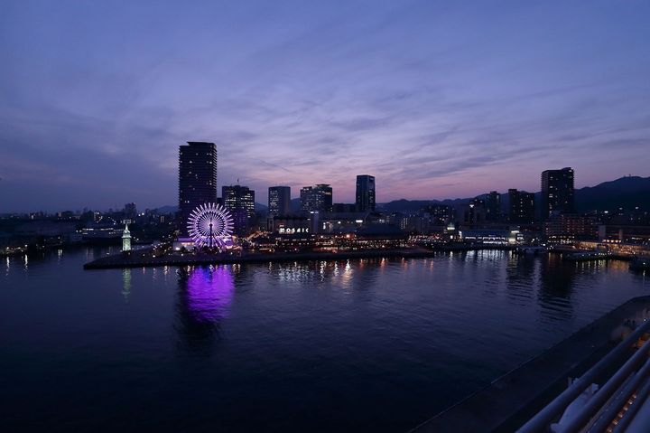 ©神戸メリケンパークオリエンタルホテル