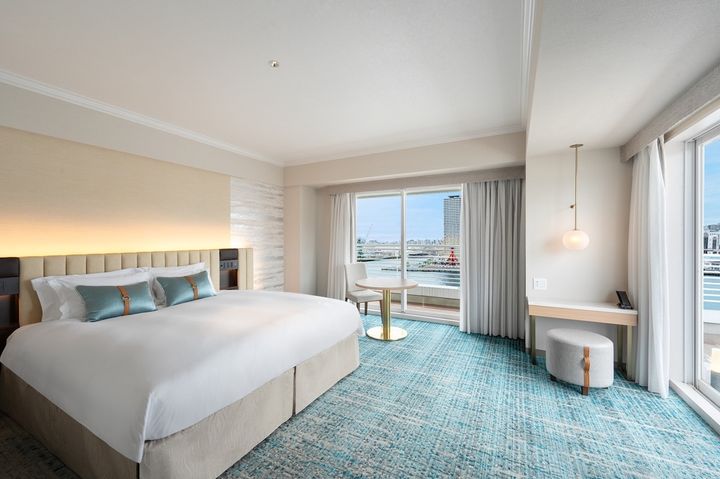 ©神戸メリケンパークオリエンタルホテル