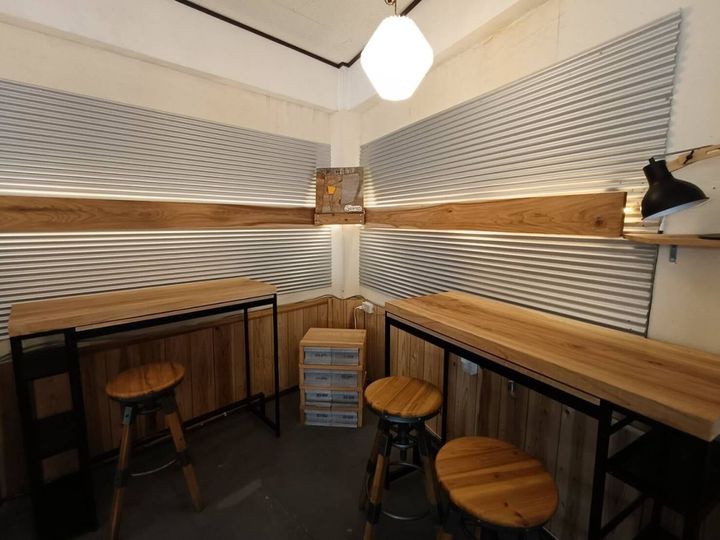 店内奥のカウンター席は、 おひとり様にもおすすめ