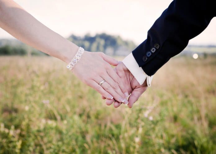 運命の人に出会うには？見極め方と引き寄せ方を解説