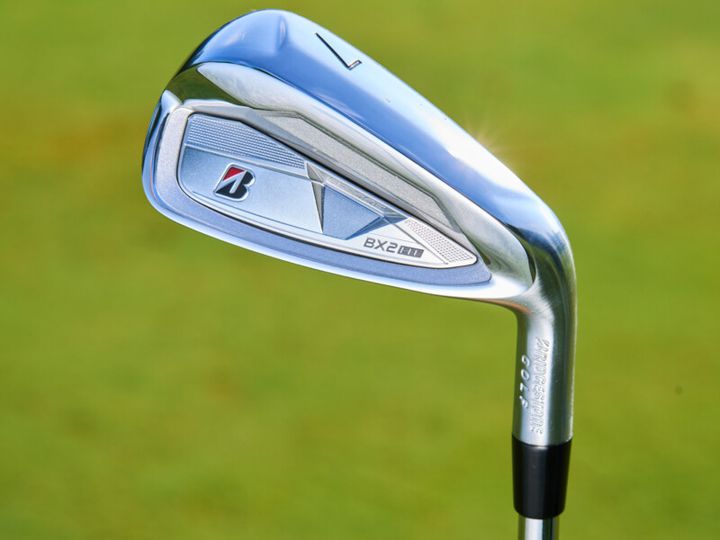 「1番飛んだアイアンはどれ？」最新12モデルを一気試打！