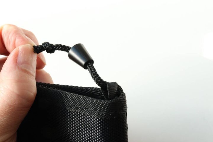 紐付キッズウォレット（ブラック） 紐の取り外し可能