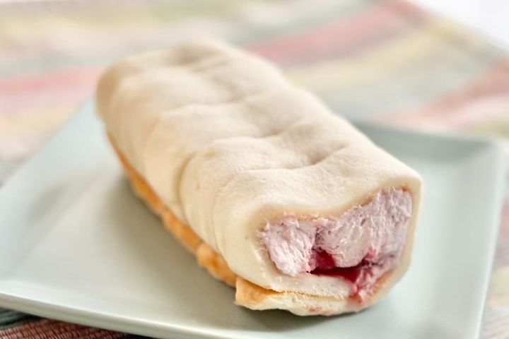 もっちもちで甘酸っぱい【ファミマ】の人気商品に旬のいちご味が新登場