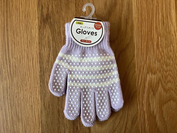 【100均】防寒手袋を8組買ってみた！ダイソー・セリア・キャン★ドゥの商品を比較