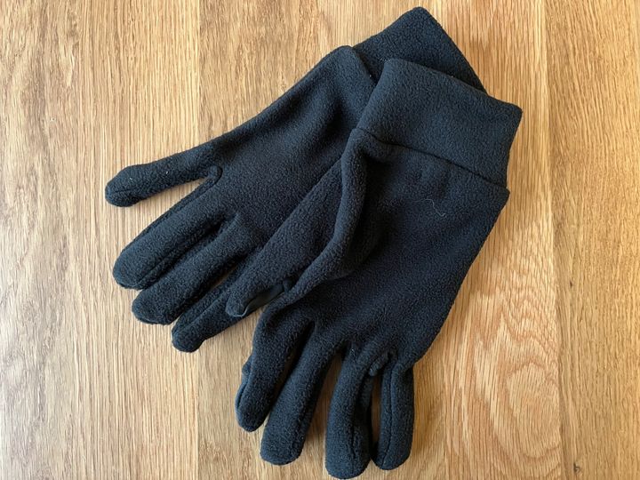 【100均】防寒手袋を8組買ってみた！ダイソー・セリア・キャン★ドゥの商品を比較