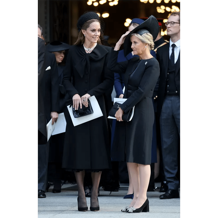 251222-kate-middleton-02.png