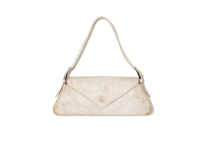 『カンペールラボ』が初となるバッグコレクションをローンチ。