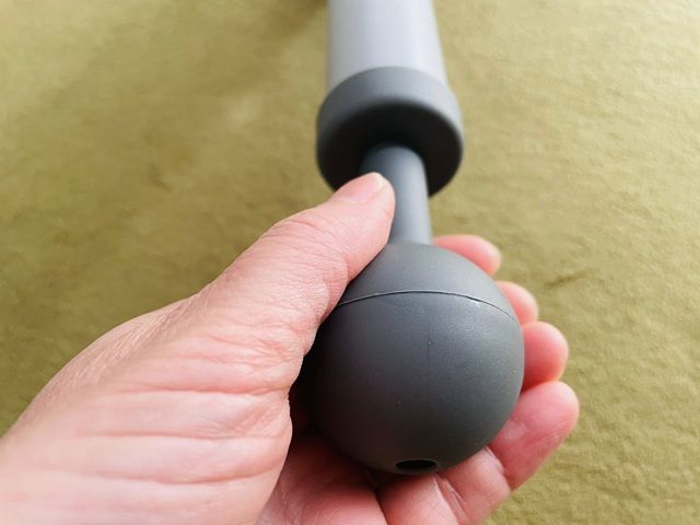 ダイソー ペチャンコポンプ 握りやすいハンドルレバー