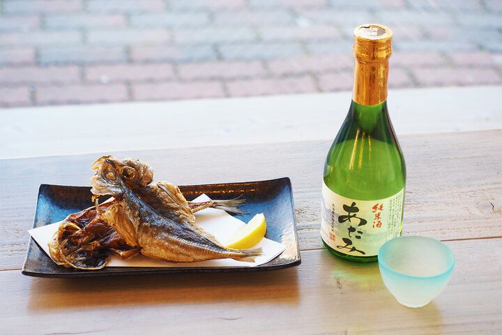 熱海駅５分の場所にオープン♪ カフェのようにくつろげる「米と魚」で気軽にひとり海鮮丼ランチ