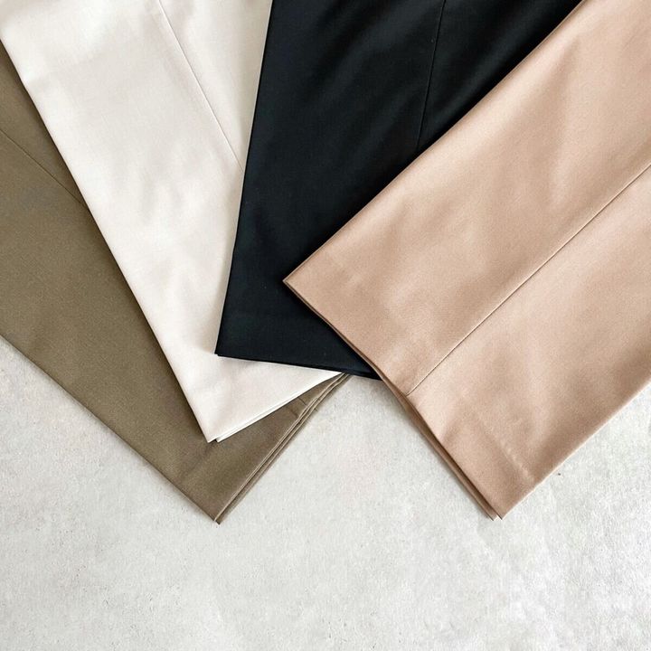 ユニクロタックワイドパンツ 4カラー