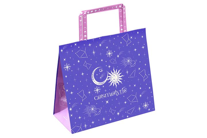 専用手提げ袋も「宇宙」デザイン