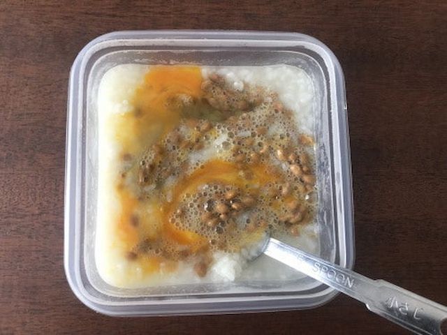 山本ゆりさんの「ふわとろ納豆雑炊」レシピ