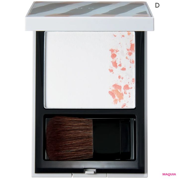 石原さとみさん 2026年春新色のトレンドメイク THREE セイクリッドスペース フェイスパウダー