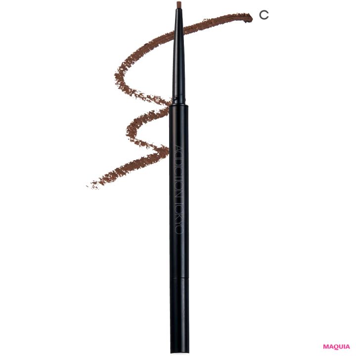 石原さとみさん 2026年春新色のトレンドメイク アディクション ザ ジェル アイライナー 103