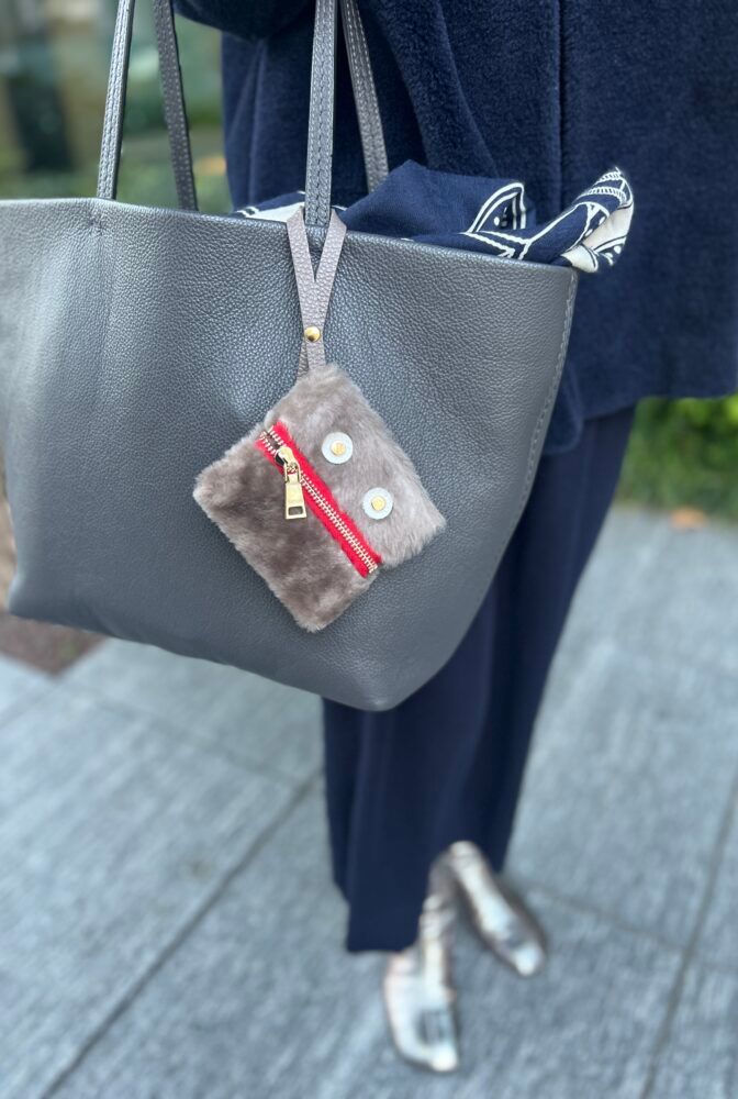 近藤和子さん_バッグ_チャーム_ストール