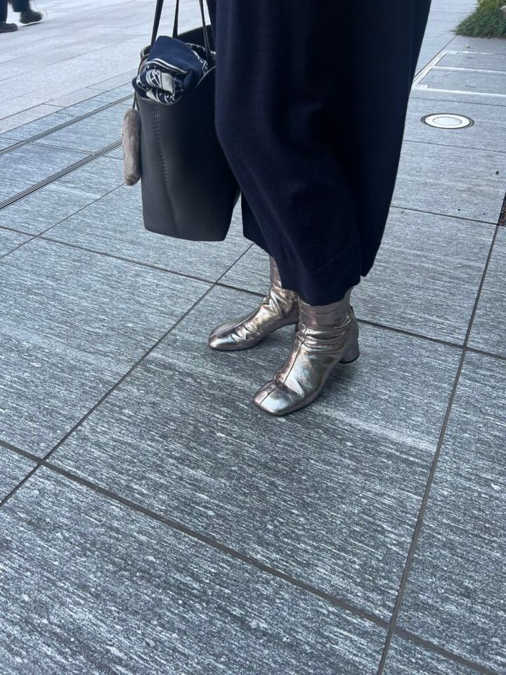 近藤和子さん_シルバーブーツ