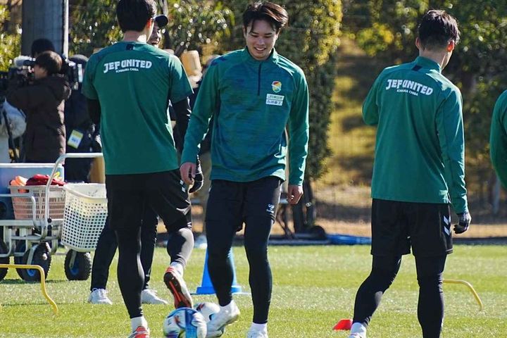 画像: 新加入となった石尾（中央、写真：浅野凜太郎）