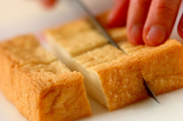 めんつゆで簡単しみしみ！厚揚げの煮びたし by 金丸 利恵さんの下準備1