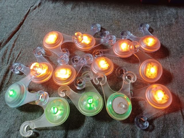 テントが一気にリビング化！即完売した“3WAYソファベッド”が快適すぎた