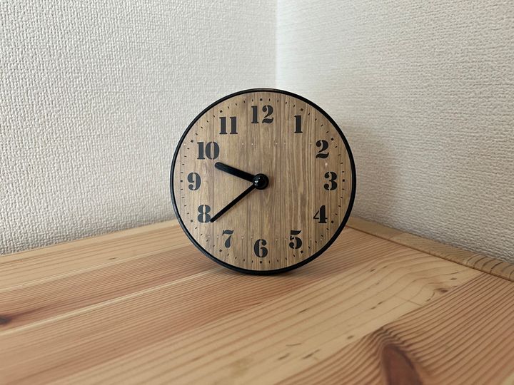 【100均】置き時計を5個買ってみた！ダイソー・セリア・キャン★ドゥの売り場を調査