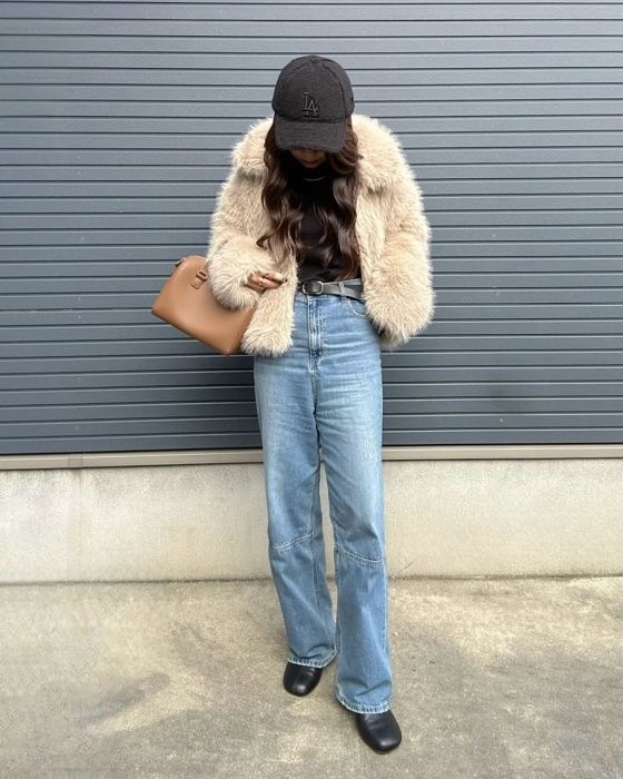 しまむら「襟付きフェイクファーZIPジャケット」