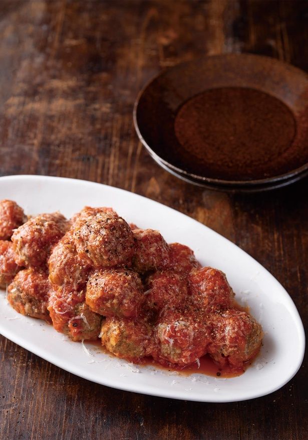 れんこんのポルペッティーネのトマト煮込み （C）KEITA／KADOKAWA