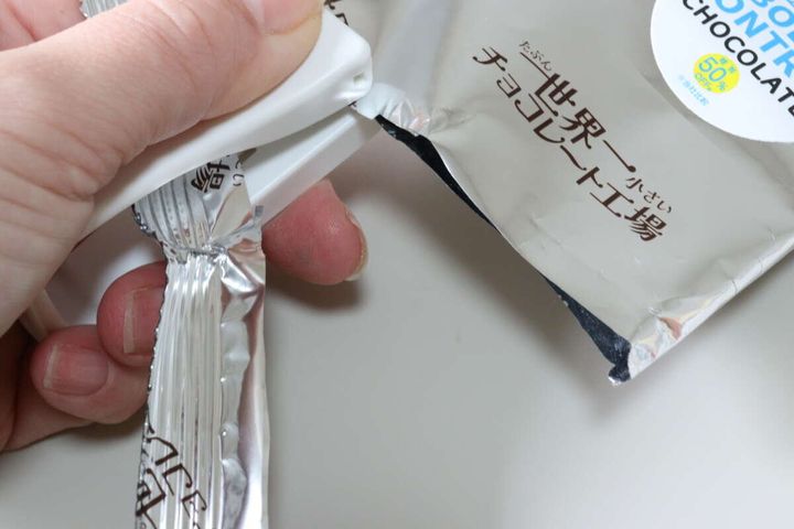 セリアのスパッターは袋を綺麗に開封できる