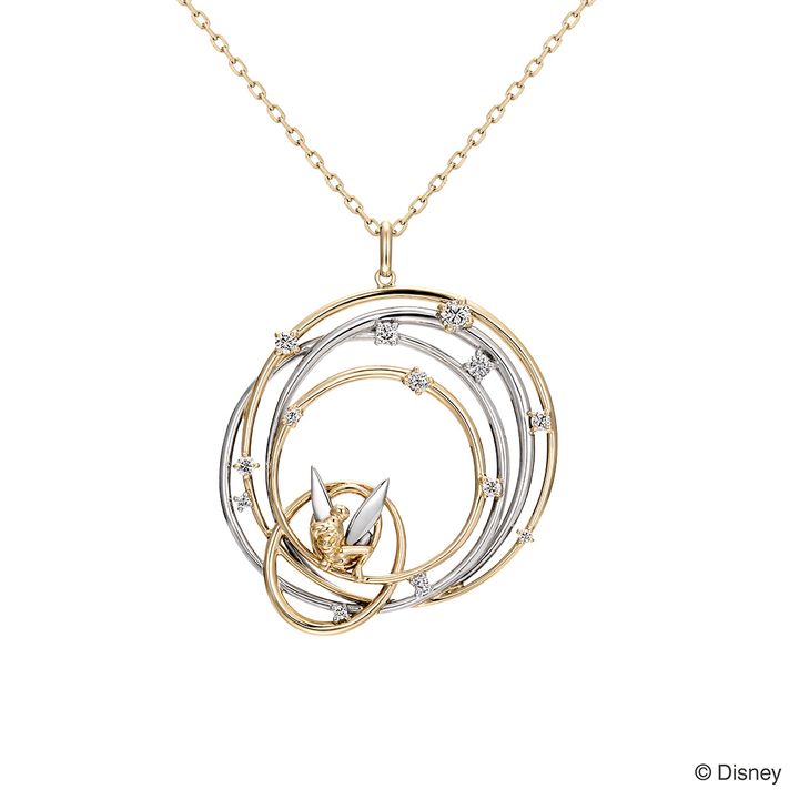 祖母から譲り受けた石が美しく輝く「ティンカー・ベル」のペンダント