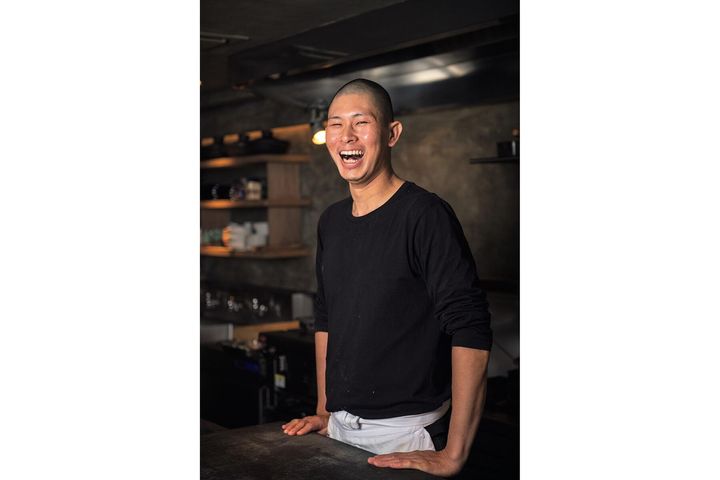 店主の酒井英彰さん