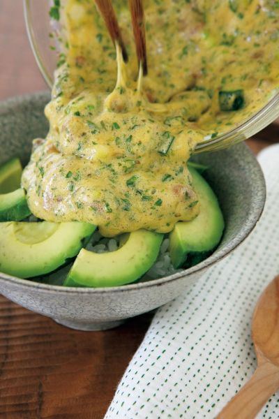 「たれ＋卵黄＋酢」で納豆をさらにおいしく！