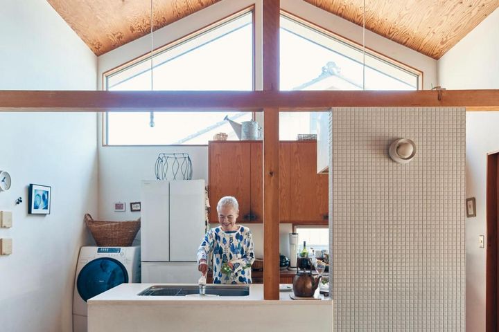 365日お酒を飲む60代一級建築士。田中ナオミさんに学ぶ夫婦円満な暮らし方のコツ