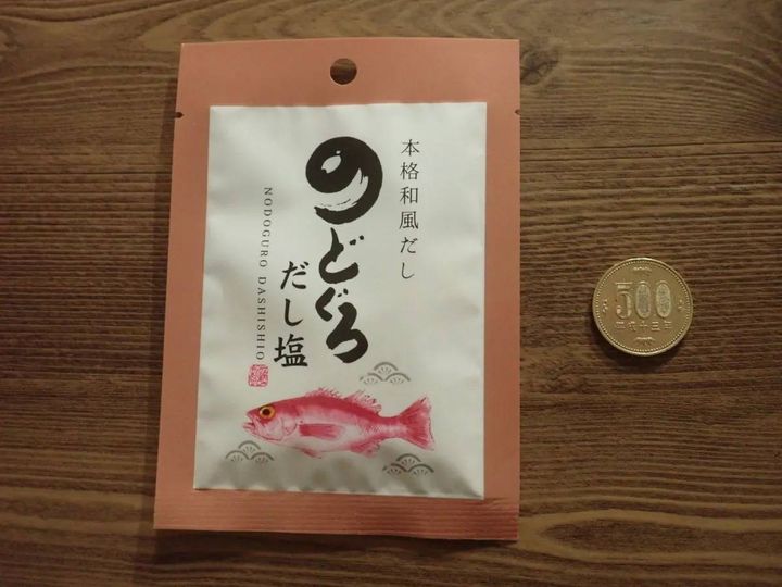 DAISO(ダイソー)：三角屋水産 のどぐろだし塩 17g